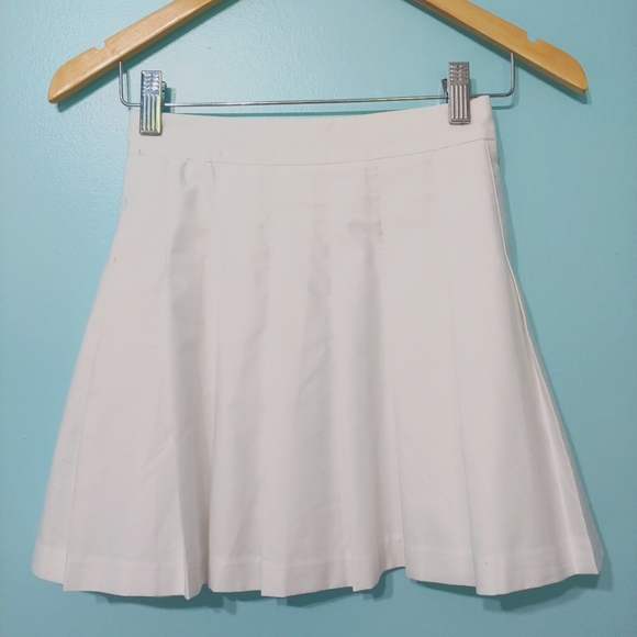 Aritzia Sunday Best White Pleated Skirt Size 0 - Picture 4 of 13
